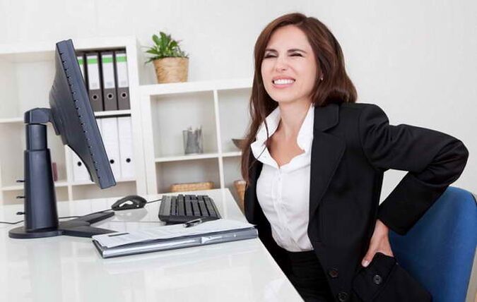 Dor de costas por osteocondrose torácica